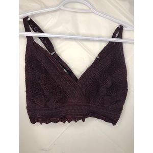 MAROON CRISSCROSS BRALETTE